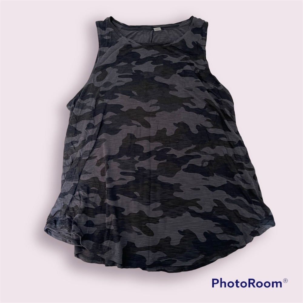 Black Camouflage Workout Top
